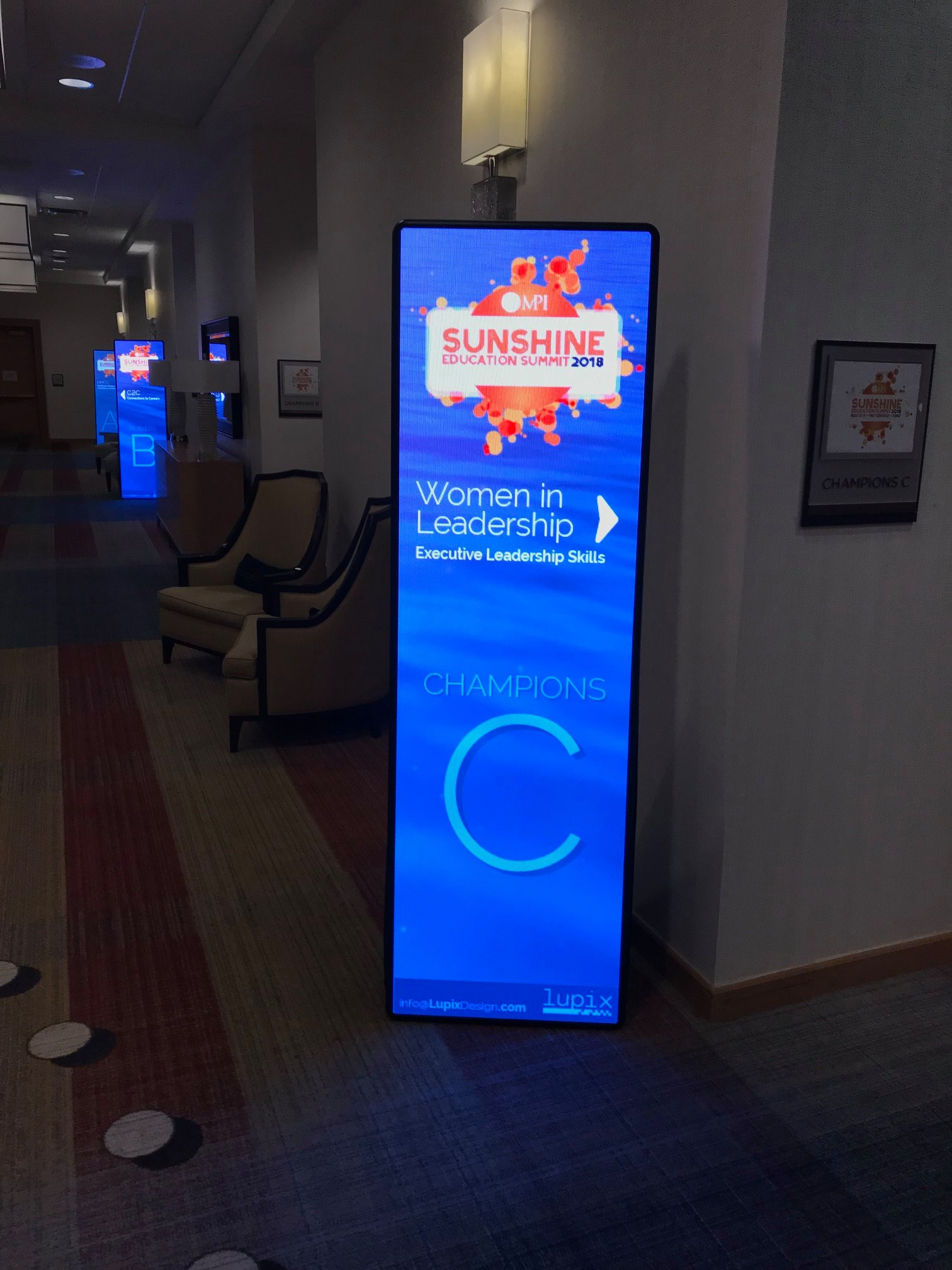 digital led poster display